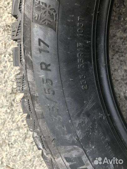 Michelin X-Ice North 4 235/55 R17 103T