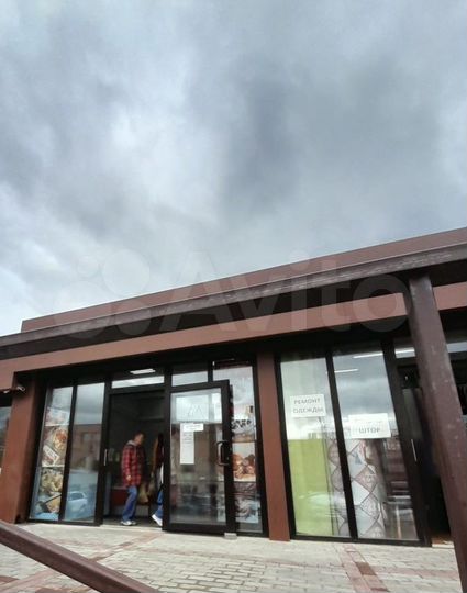 Торговая площадь, 16 м²