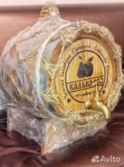 Дубовые бочки и кадки в Москве