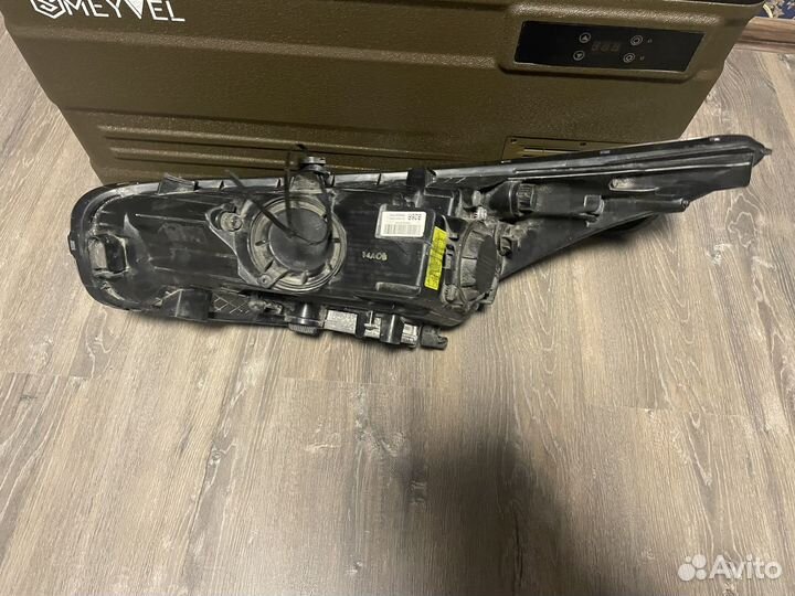 Kia Ceed jd правая фара с блоком и лампами