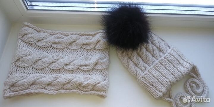 Детская вязаная шапка и шарф-снуд. Натуральный пом