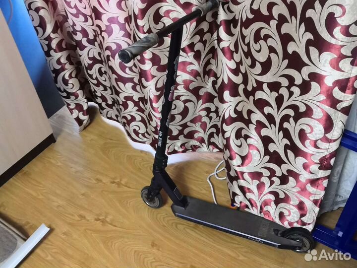 Самокат duke 404