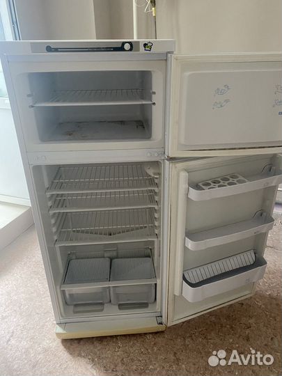 Холодильник145х60