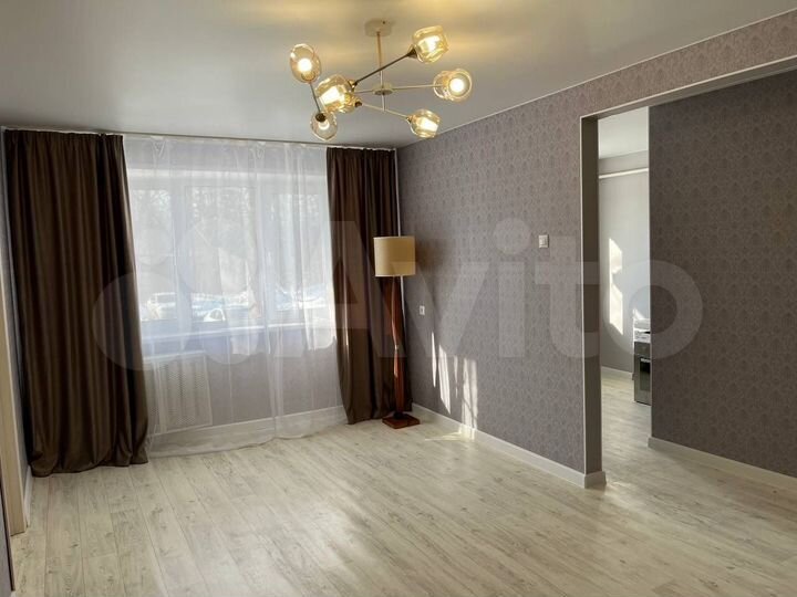 2-к. квартира, 46 м², 1/5 эт.