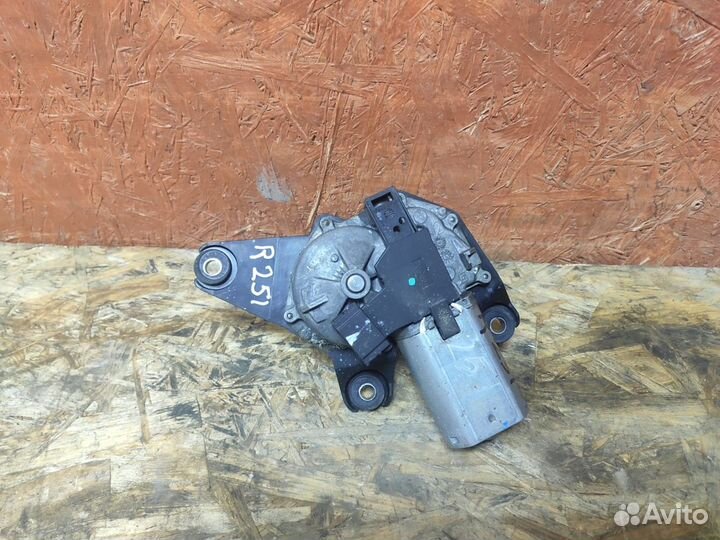 Моторчик заднего стеклоочистителя Mercedes w251