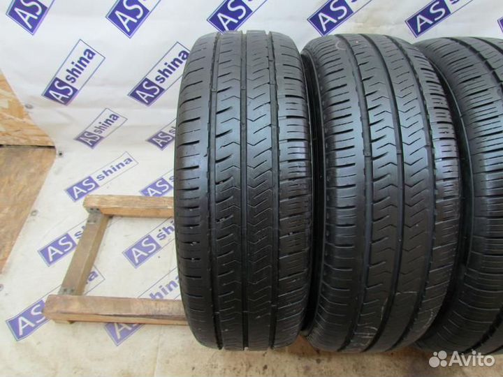 Hankook Radial RA28 215/65 R16C 96R