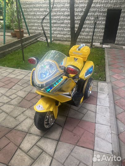 Детский мотоцикл на аккумуляторе