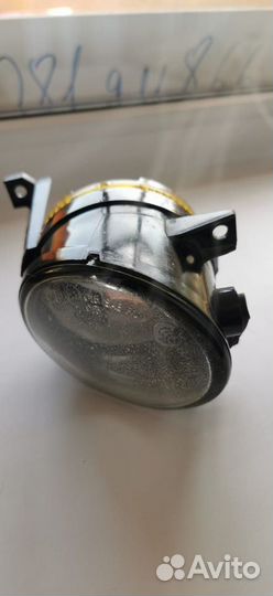 Volkswagen Polo Фара противотуманная правая