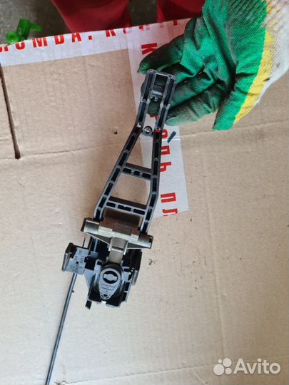 Ручка двери внешняя Ford Focus 2 kkda 2008