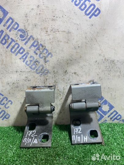 Петля двери передняя правая Bmw X5 кроссовер 3.0