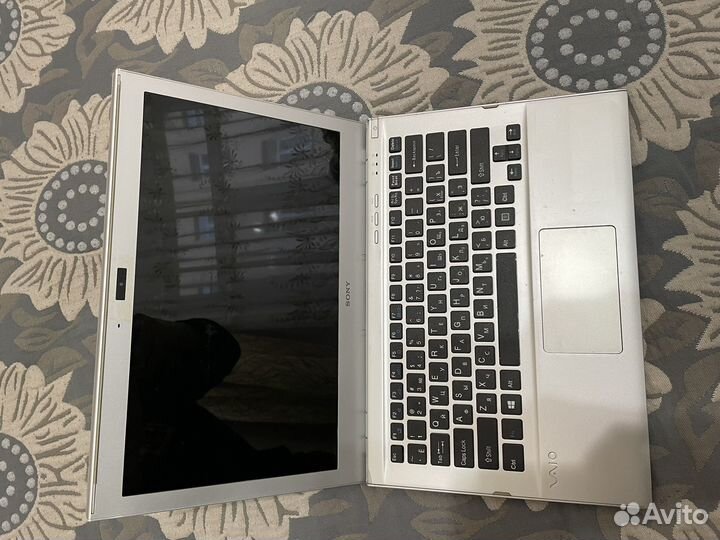 Ноутбук Sony vaio SVT131A11V