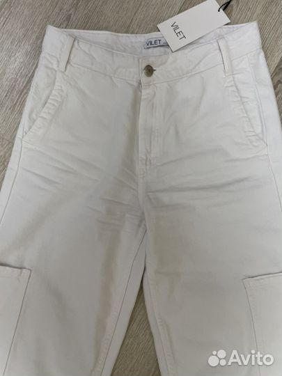 Джинсы страдивариус