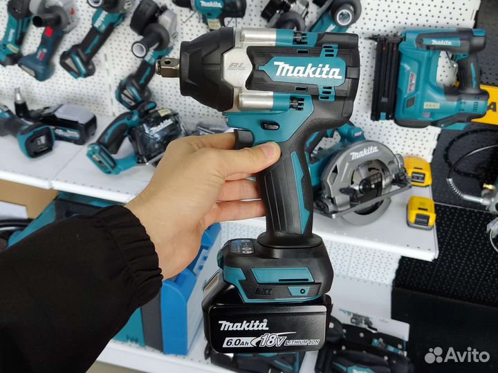 Makita DTW700