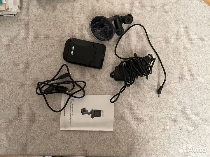 Автомобильный видеорегистратор SHO-ME HD-02-LCD