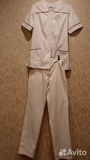 Медицинский халат и двое брюк новое за 1200
