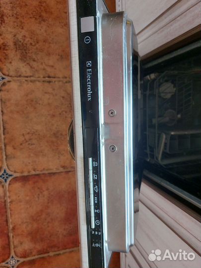 Посудомоечная машина Electrolux ESL 45010