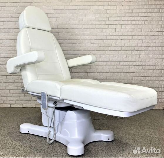 Косметологическое кресло, 4 мотора,DM-207C#18001