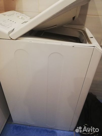 Стиральная машина с вертикальной загрузкой