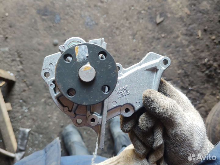 Помпа hepu P235 для Ford Focus II,Fiesta 1.4-1.6