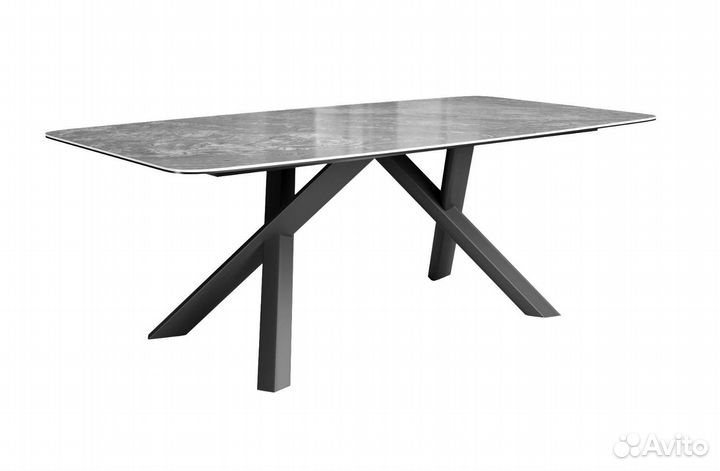 Кухонный стол