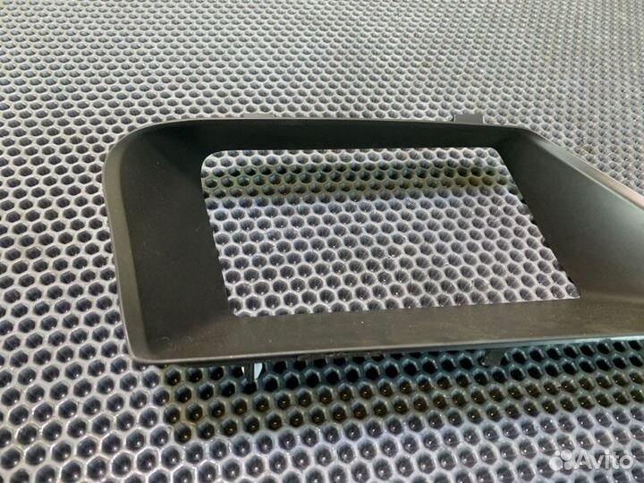 Консоль магнитофона Lexus Rx350