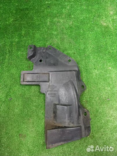 Защита двигателя левая Nissan Qashqai J10 HR16DE