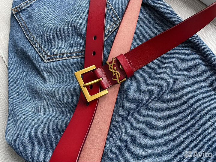 Ремень Yves Saint laurent красного цвета