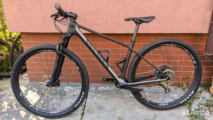 Карбоновый canyon exceed CF SL PRO race (M)