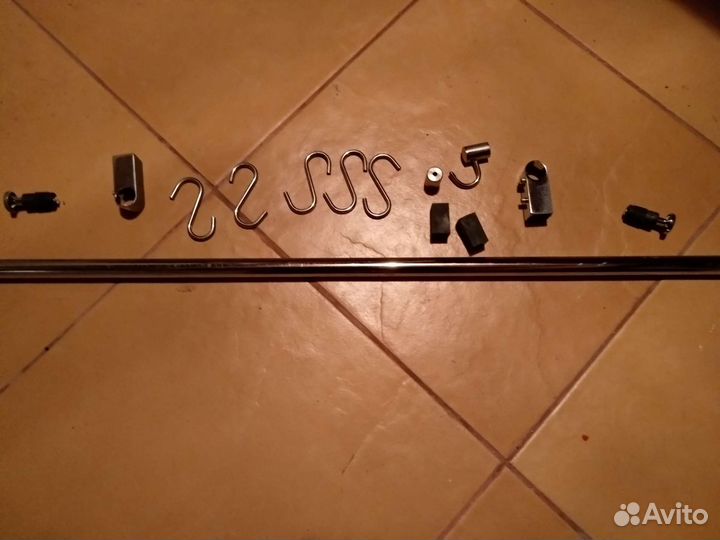 Штанга для кухни и подставка для посуды