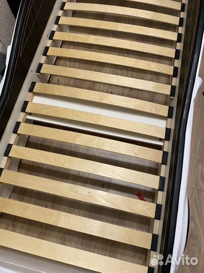 Кровать машина для мальчика