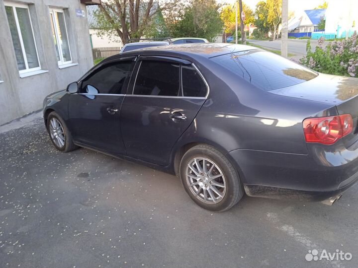 Volkswagen Jetta 2.5 AT, 2005, 281 000 км