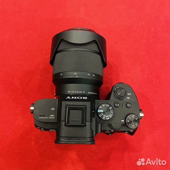 Sony Alpha A7 Mark III Kit 28-70mm (ilce-7M3K)