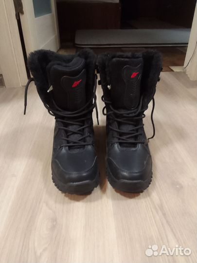 Зимние ботинки