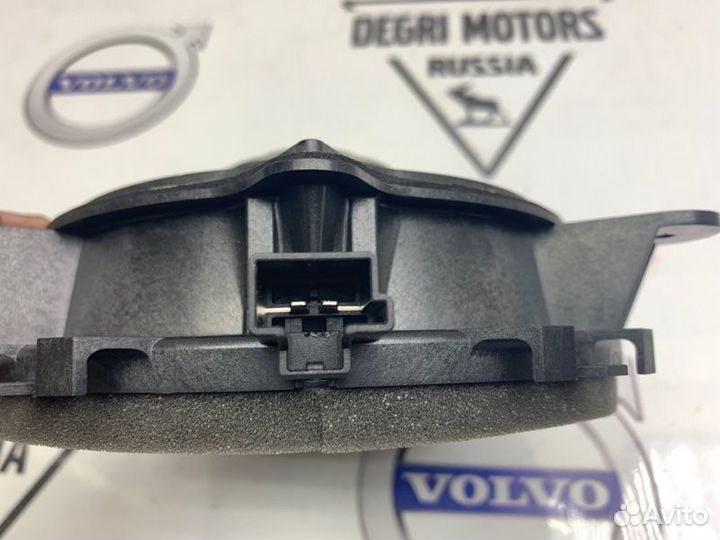 Динамик двери оригинал High Performance Volvo V50