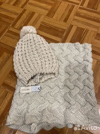 Шапка и снуд женский