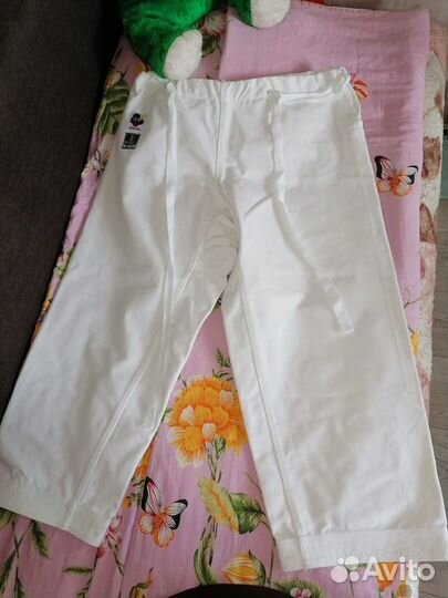 Кимоно каратэ на высокого парня профи