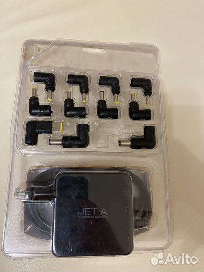 Универсальная зарядка для ноутбука