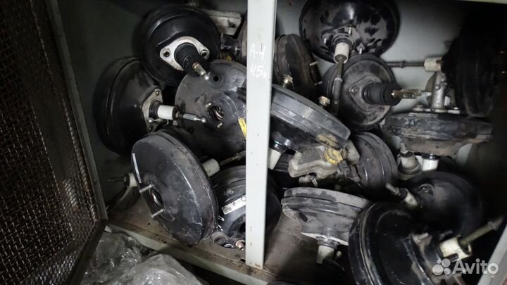 Усилитель тормозов вакуумный VW