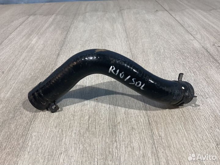 Патрубок радиатора KIA RIO 3 QB / Hyundai i20