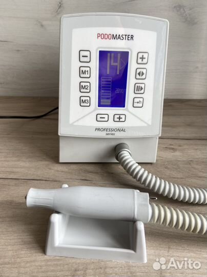 Педикюрный аппарат с пылесосом Podomaster