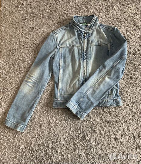 Джинсовая куртка S united colors of Benetton