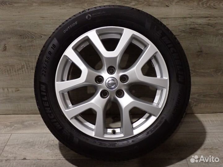 Комплект R18 оригинальных колес Nissan X-Trail