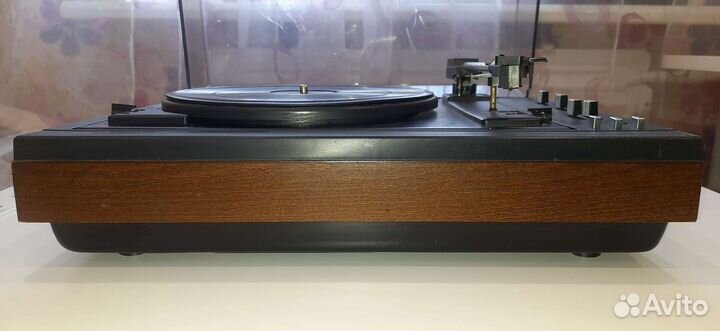 Проигрыватель винила