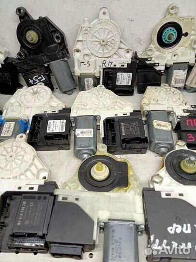 Мотор стеклоподьемника WAG VW Audi Skoda