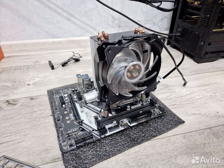 Комплект I5 9400f(куллер) + мат. плата