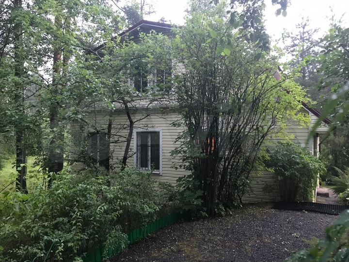 Дом 93 м² на участке 14 сот.