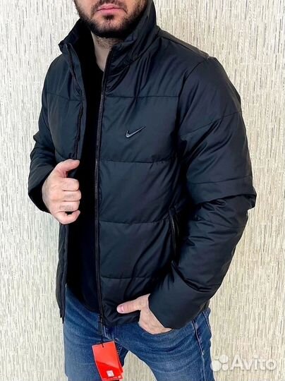 1956. Весенняя куртка Nike/puma