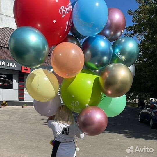 Оформление воздушными шарами, цветы