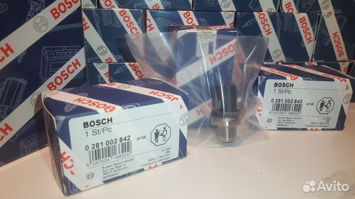 Bosch 0281002842 Датчик давления топлива Mersedes