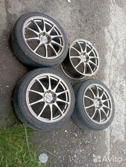 Продам литье диски R18 5x114.3 с резиной 235/40